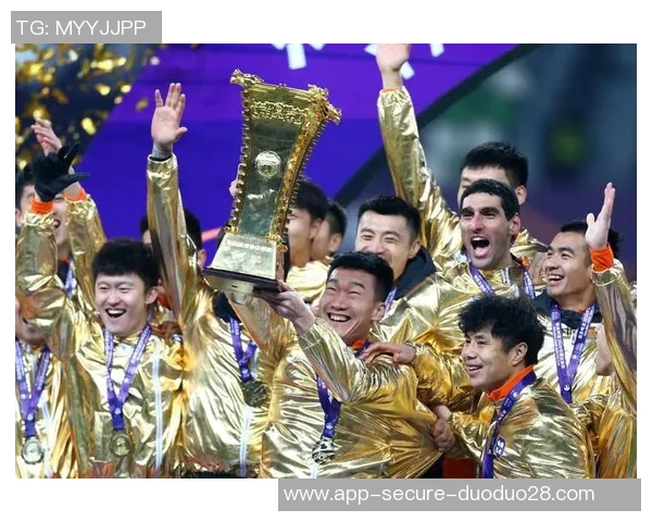 鲁能迎战北京足协杯激战在即球迷期待精彩对决与荣耀之争